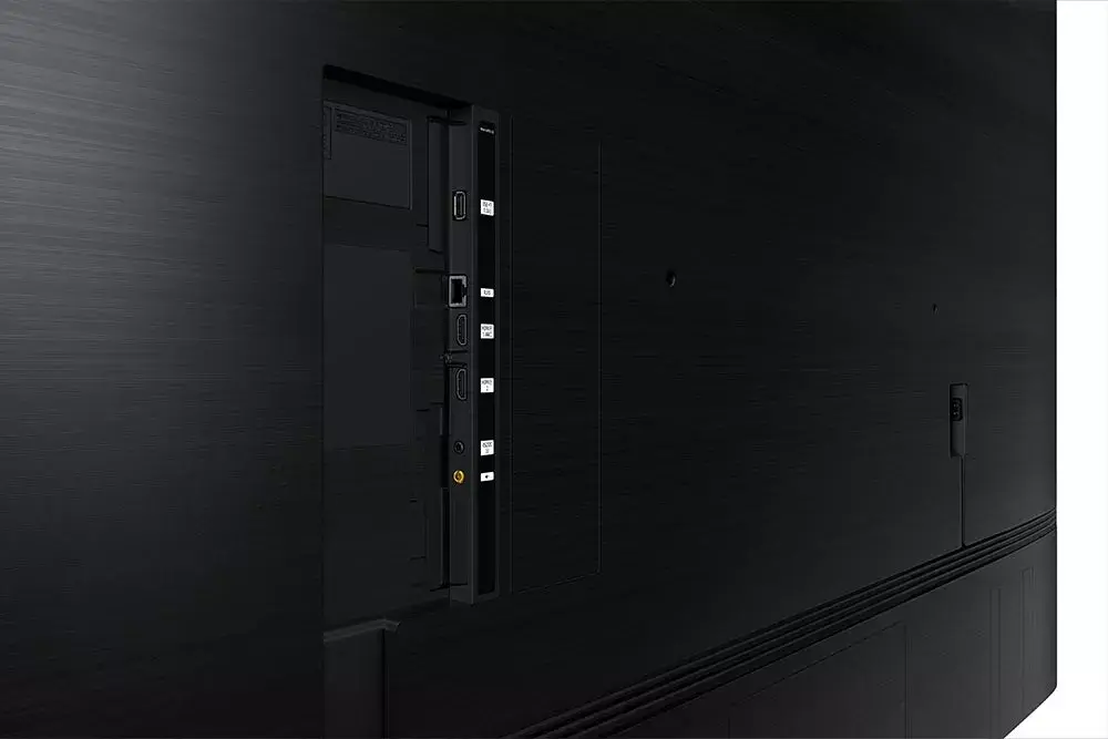 Панель цифровой рекламы Samsung QE85T Photo 7