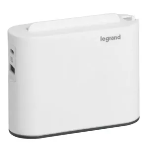 Mobile device charger Legrand 049401 1 pc