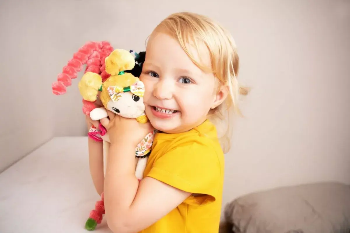 Кукла Laura — hencz toys модель 108 Photo 3