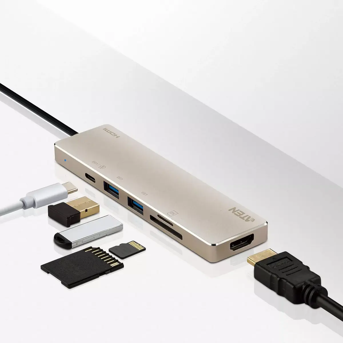 Lenovo ATEN USB-C Multiport Mini Dock with Power Pass-Through Photo 4