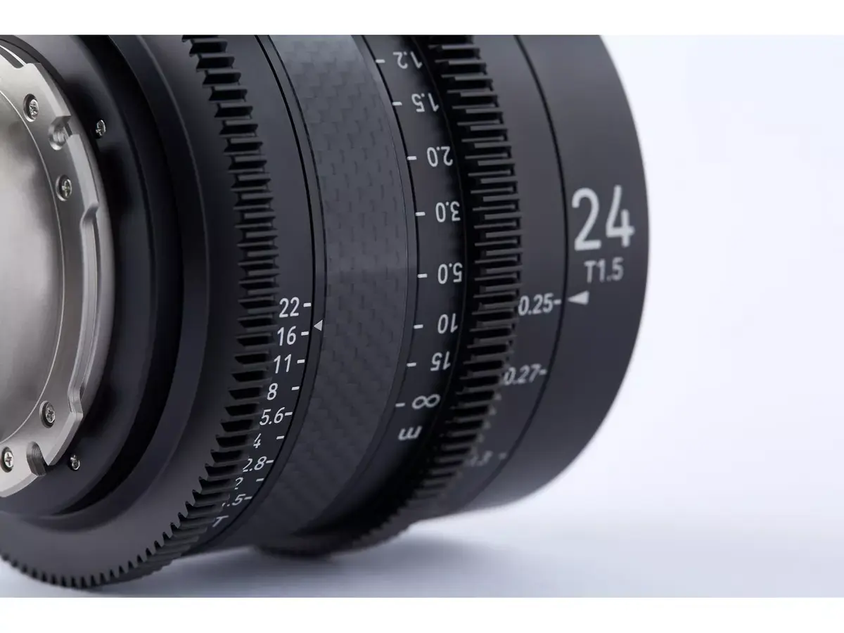 Samyang 24mm T1.5 XEEN CF Pro kino objektīvs Photo 7