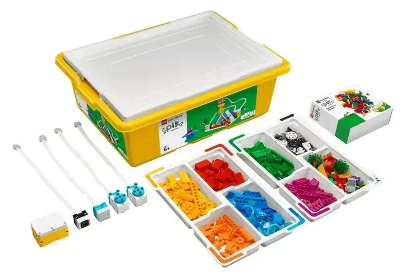 LEGO Education Spike Essential Set A+ 45345 — robotics kit Photo 2