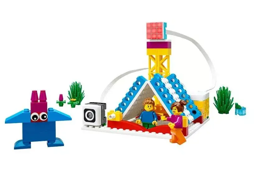 LEGO Education Spike Essential Set A+ 45345 — robotics kit Photo 5