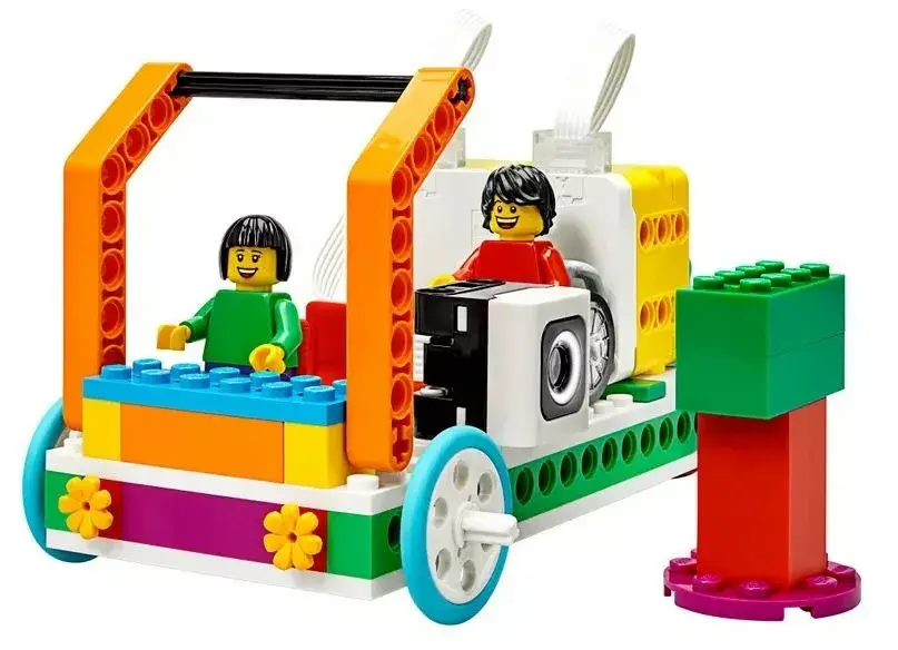 LEGO Education Spike Essential Set A+ 45345 — robotics kit Photo 7