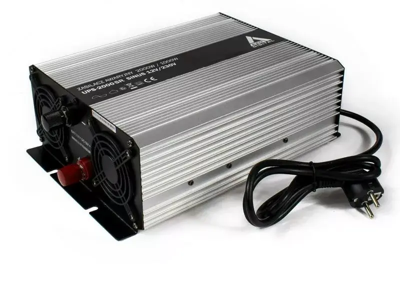 AZO Digital UPS-2000SR Sinus nepārtrauktās barošanas avots Photo 3