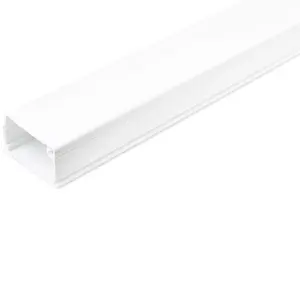 Kabeļu kanāls StarTech CBMOWD4527, PVC sienas vads, 45 mm P x 27 mm A, 1,8 m garums, ar līmlenti un vāku, balts