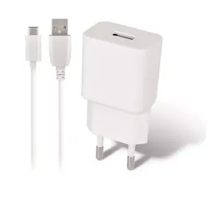 Зарядное устройство для мобильных устройств MaXlife OEM001500 Универсальное Белое USB Внутреннее 220V