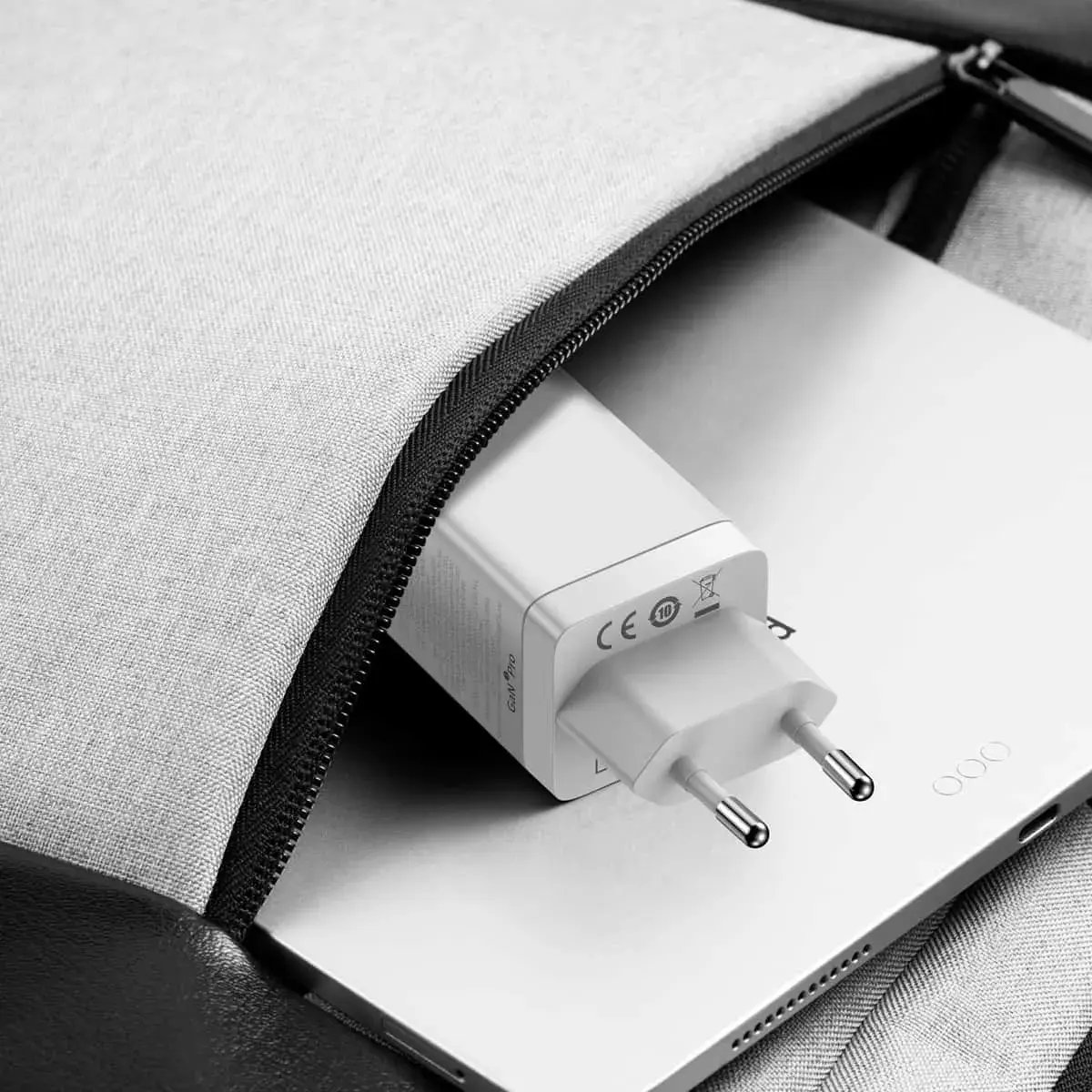 Baseus GaN3 Pro 65W universālais lādētājs Photo 7