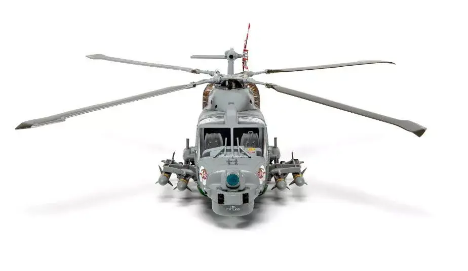 Airfix Westland Navy Lynx Mk.88A/HMA.8/Mk.90B 1:48 model Photo 3