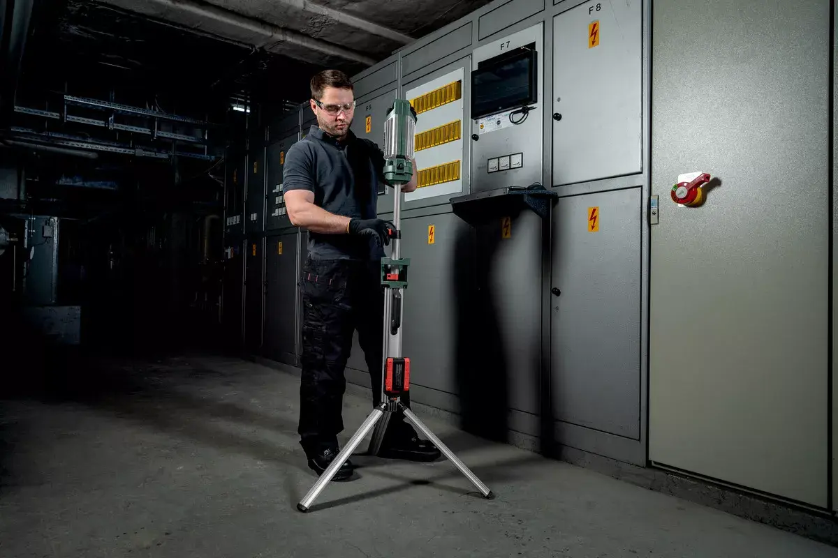 Напольный светильник Metabo BSA 18 LED 5000 DUO-S Photo 6