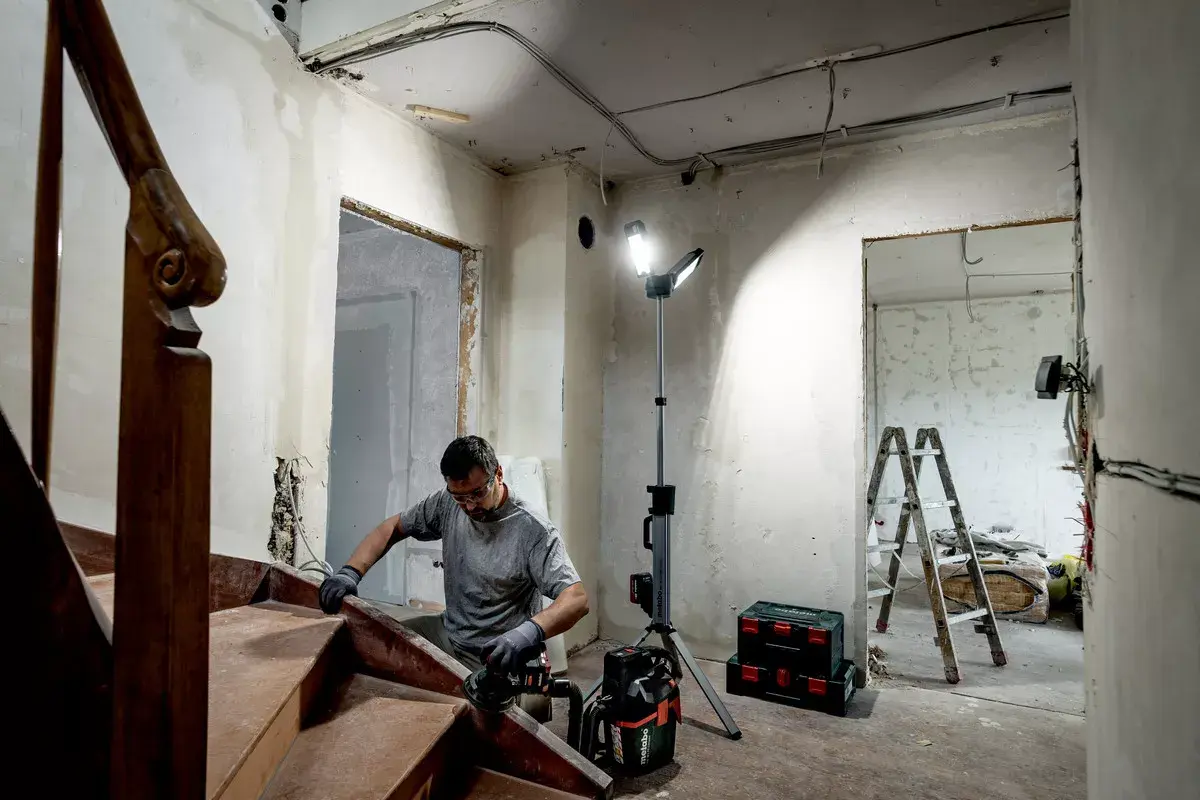 Напольный светильник Metabo BSA 18 LED 5000 DUO-S Photo 9