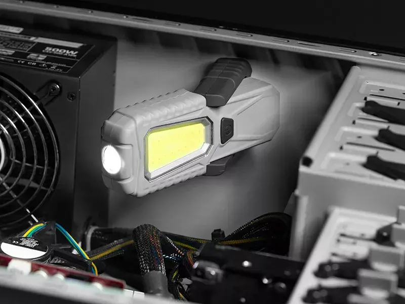 Универсальный фонарь Tracer BASE LED Photo 6