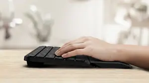 Ergonomic palm rest for extra comfort