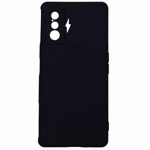 Защитный чехол из TPU с soft-touch Evelatus для POCO F4 GT — чёрный
