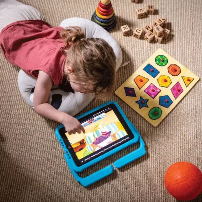 GEAR4 D3O Orlando Kids cover for iPad 10.2 Photo 5