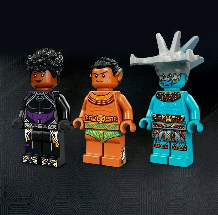 LEGO Super Heroes King Namor's Throne Room 76213 Photo 13