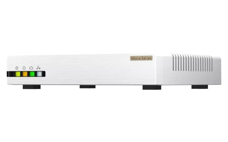 QNAP QHora-321 wired router Photo 2