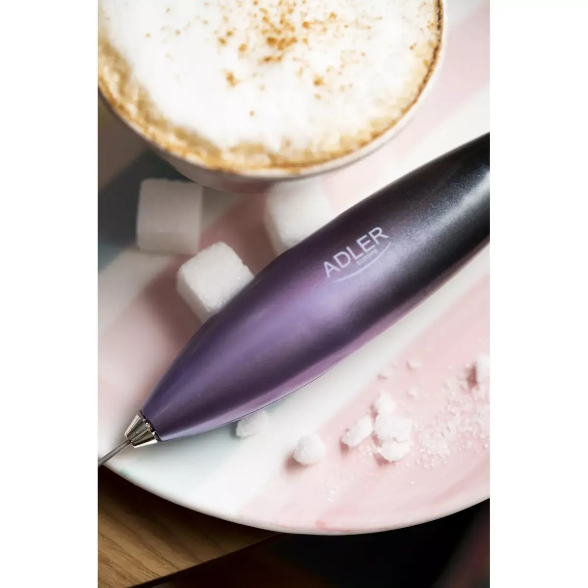 Handheld electric milk frother Adler AD 4499 Photo 4
