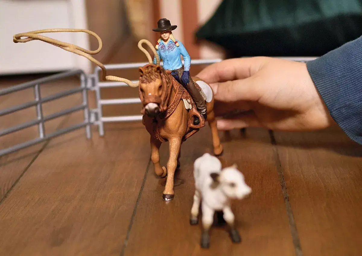 Fermas Schleich Kovboju komanda Roping Photo 3
