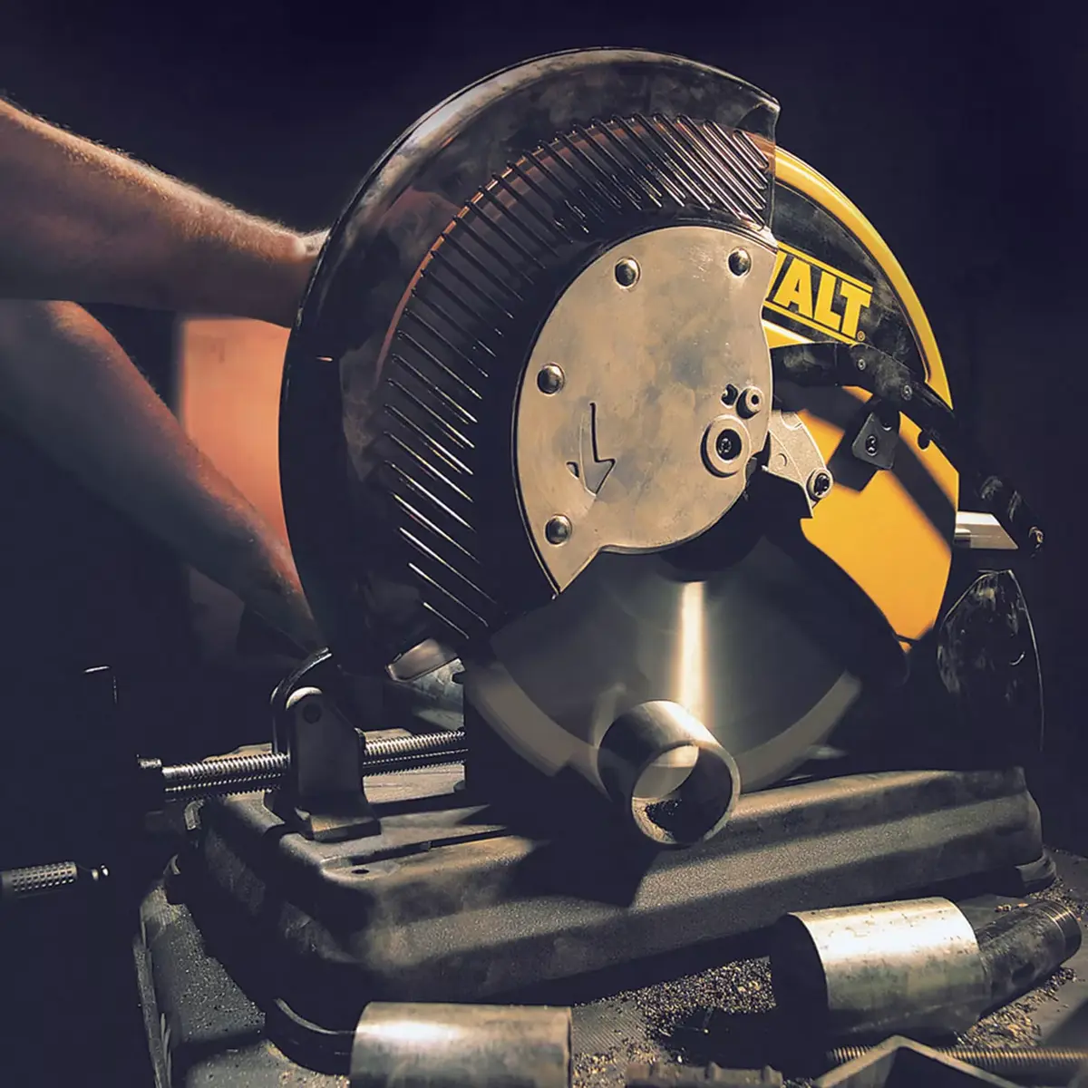 Пила дисковая DeWALT DT1927-QZ Photo 4