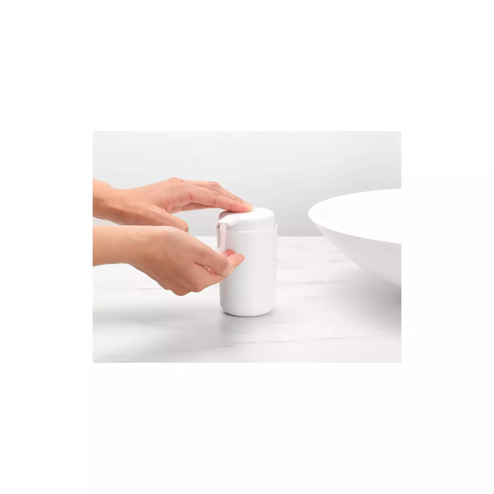 Brabantia ReNew soap dispenser 280269 Photo 5
