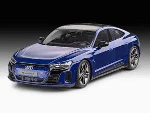 Сборная модель Revell Audi RS e-tron GT click system масштаб 1:24 Начинающий