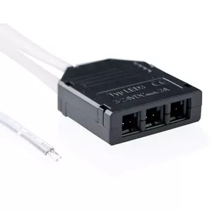 LED connection box LEMLUX L813-HUB3, 3 female outputs, 30 cm wires