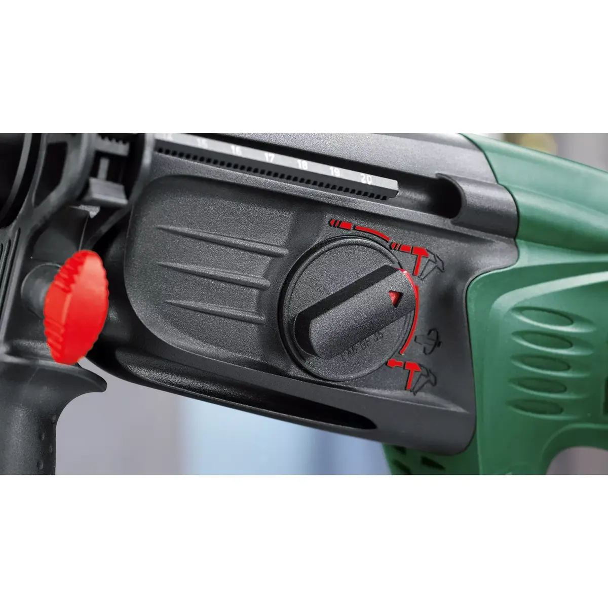 Hammer Drill Bosch UniversalHammer 18V Photo 5
