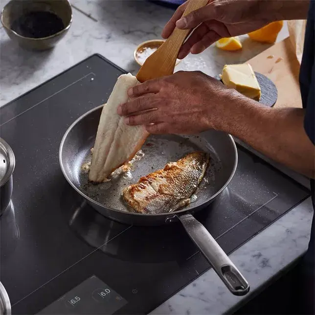 Frying pan Fiskars 1064745 Ø 28 cm Photo 5