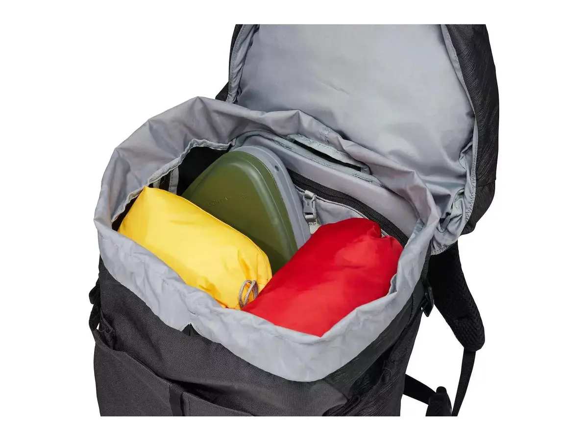 Thule Topio 40L Backpack Black Photo 4
