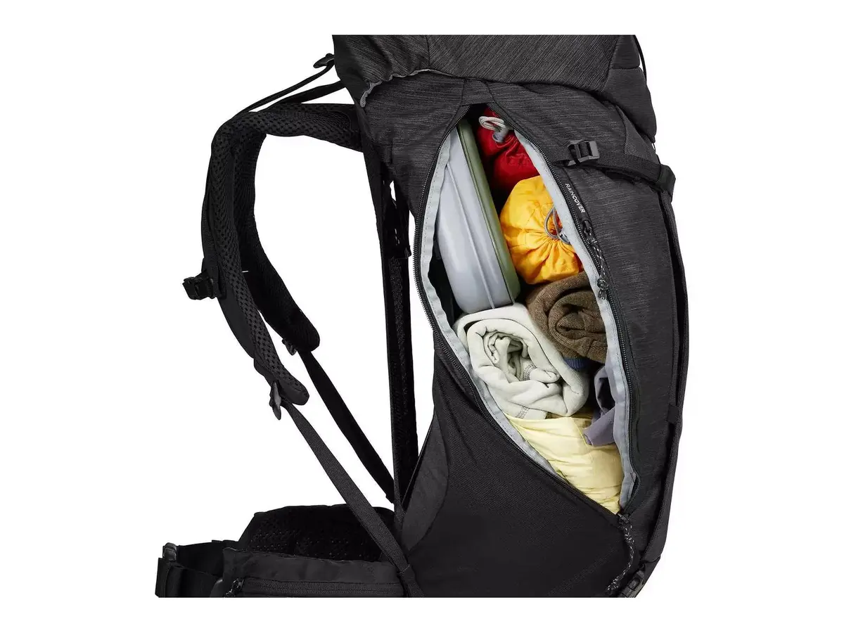 Thule Topio 40L Backpack Black Photo 7