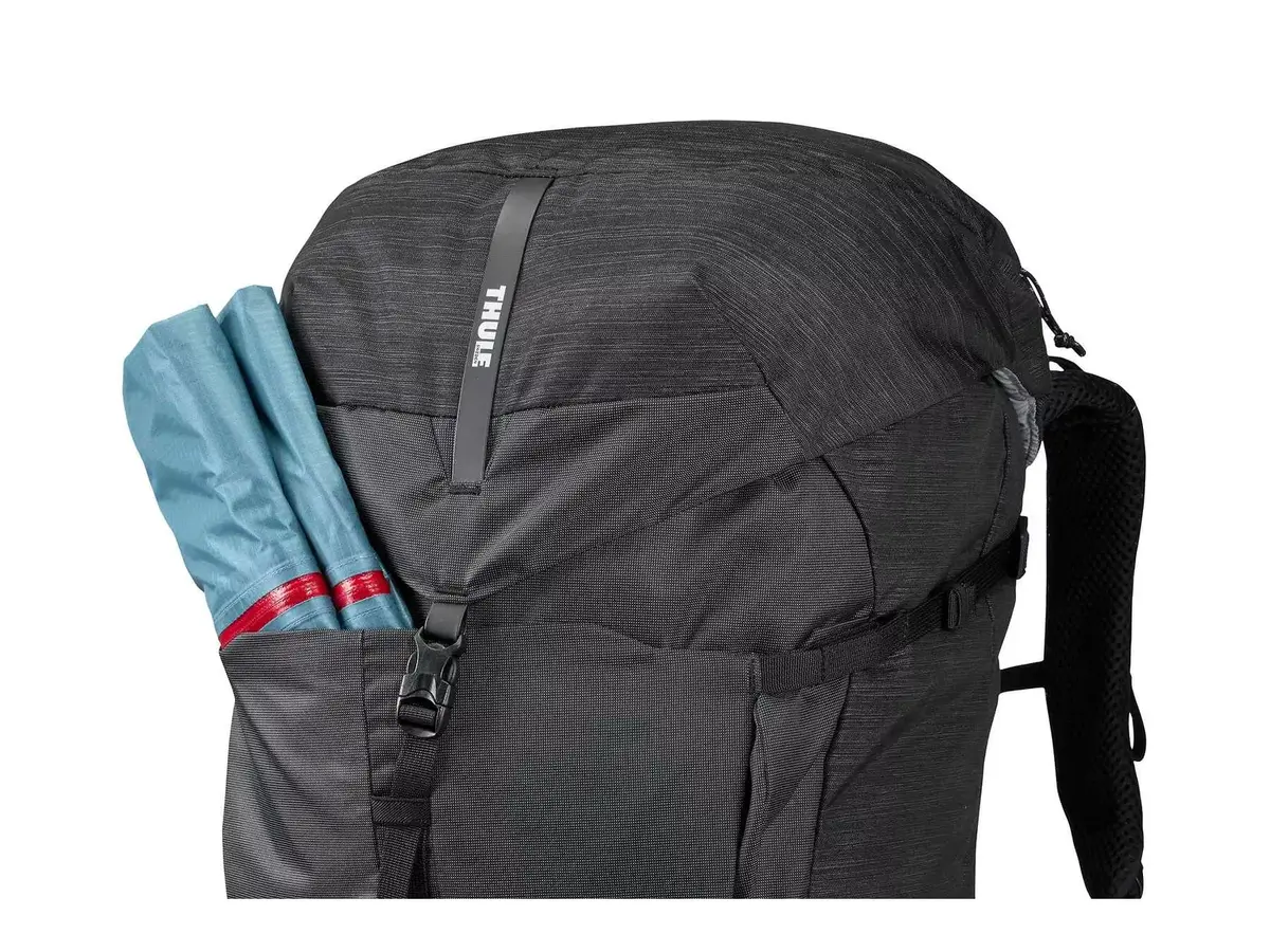 Thule Topio 40L Backpack Black Photo 10