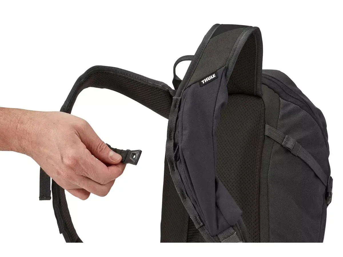 Thule AllTrail X 15L Nutria hiking backpack Photo 7