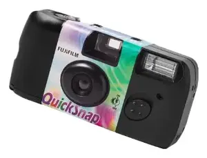 Disposable film camera Fujifilm Quicksnap Flash — 135 mm (32 mm focal), 1/100s shutter, built-in flash, Black
