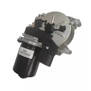 Elektriskais slotu motors Riff BMW 5 Series E60/E61 LCI RF-LTM-E60 (rezerves)