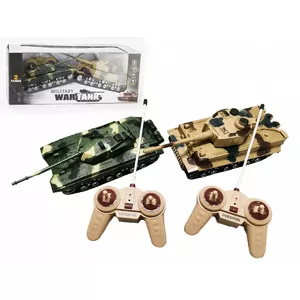 Radio-controlled model two R/C tanks fighting by Madej — 006698