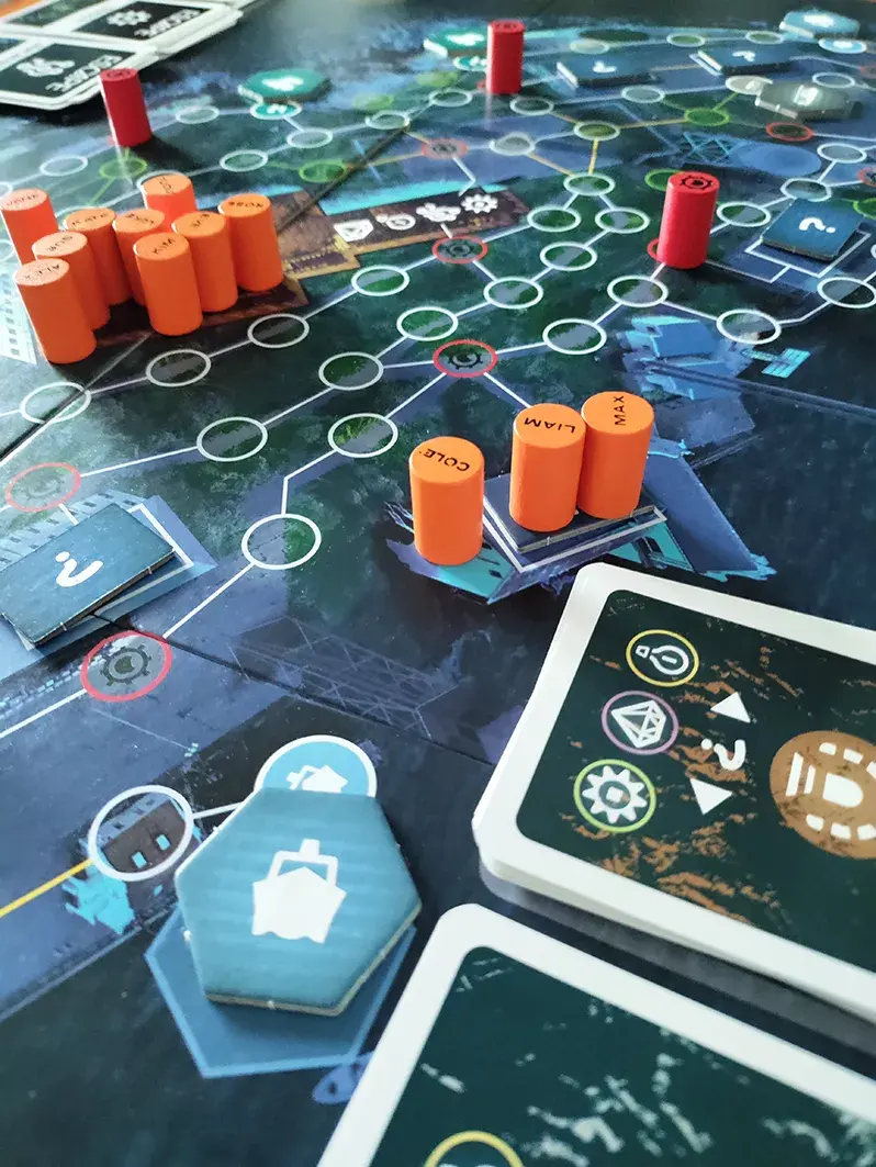 TACTIC EscapeRun Alcatraz 2034 настольная игра Photo 4