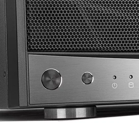 Компьютерный корпус Silverstone GD11 Photo 10