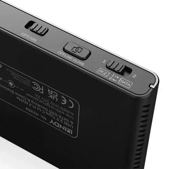 Clone Station Lindy USB 3.2 Type C M.2 NVMe SATA SSD Photo 4