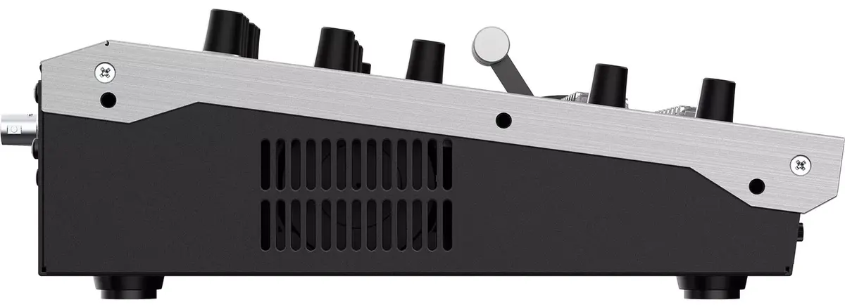 Видеопереключатель Roland V-160HD Photo 10