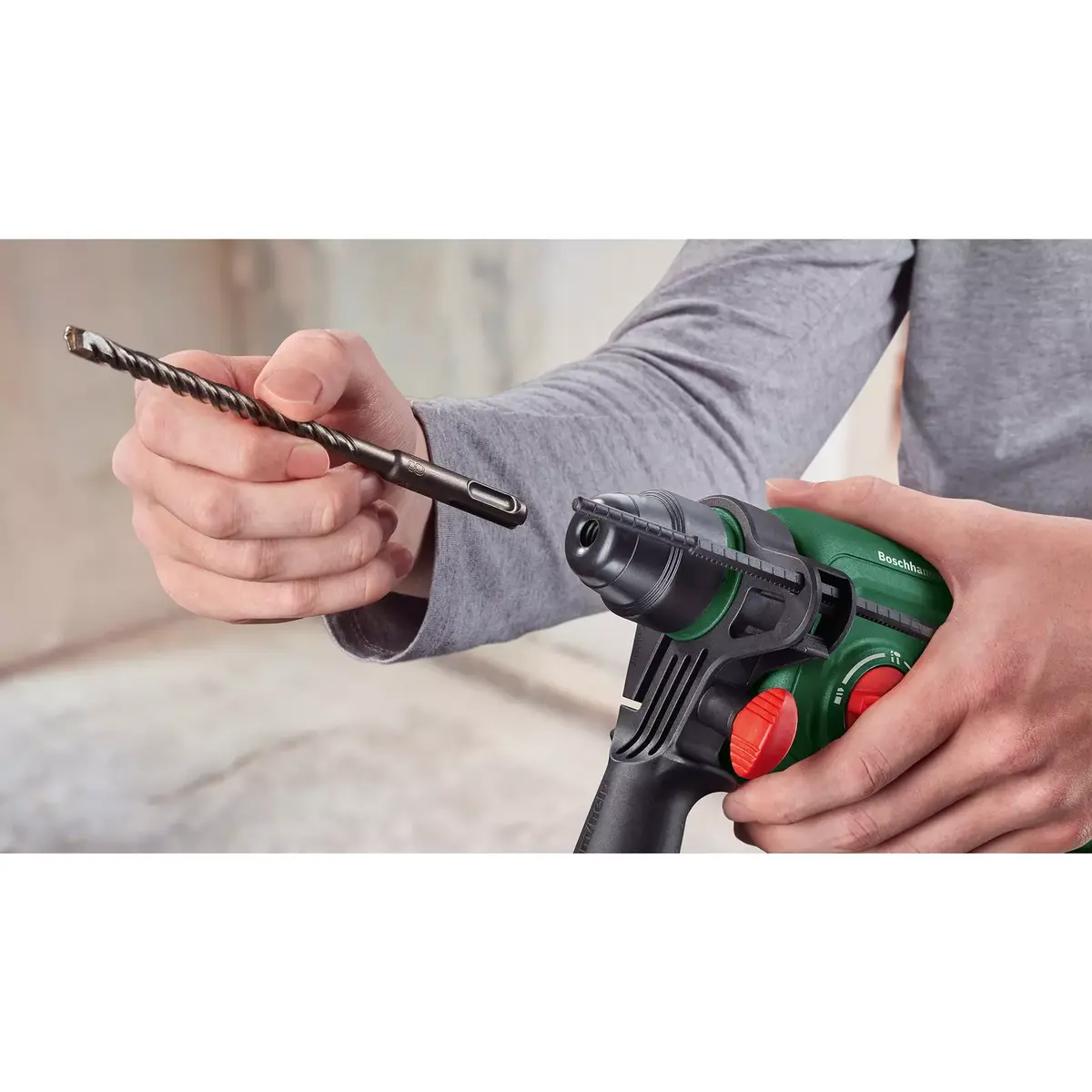Перфоратор Bosch UniversalHammer 18V Photo 3