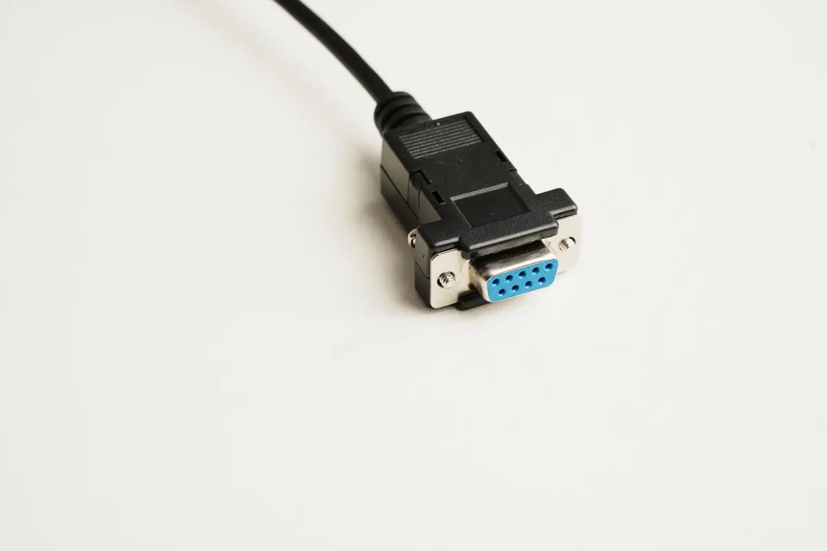 MicroConnect IBM029B-1,8 seriālais kabelis Photo 4