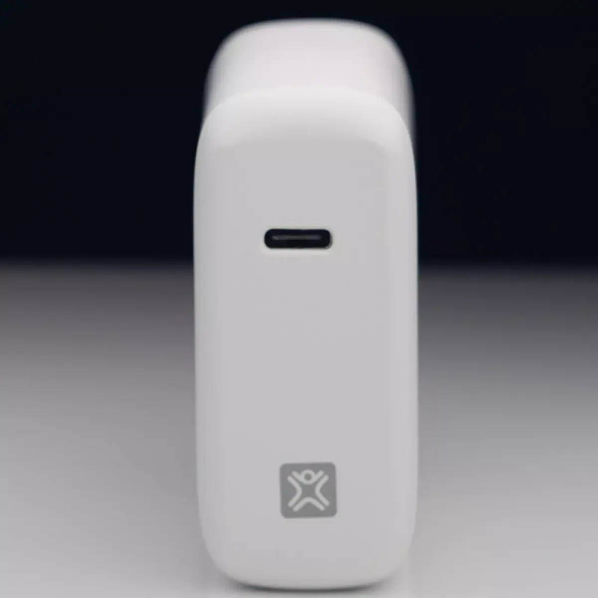 XtremeMac XWH-SPC45-03 AC fast charger Photo 2