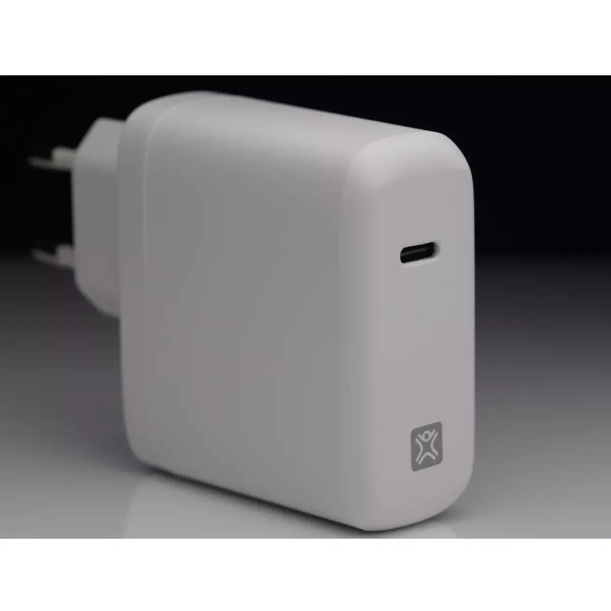 XtremeMac XWH-SPC45-03 AC fast charger Photo 4