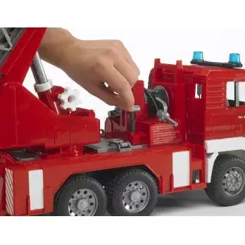 Fire engine BRUDER MAN with selwing ladder Photo 4