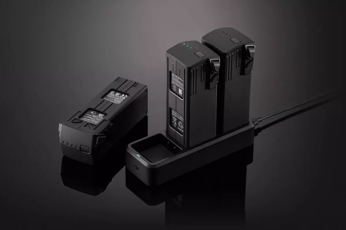 Питание DJI Mavic 3 Series 100W Battery Charging Hub Photo 4