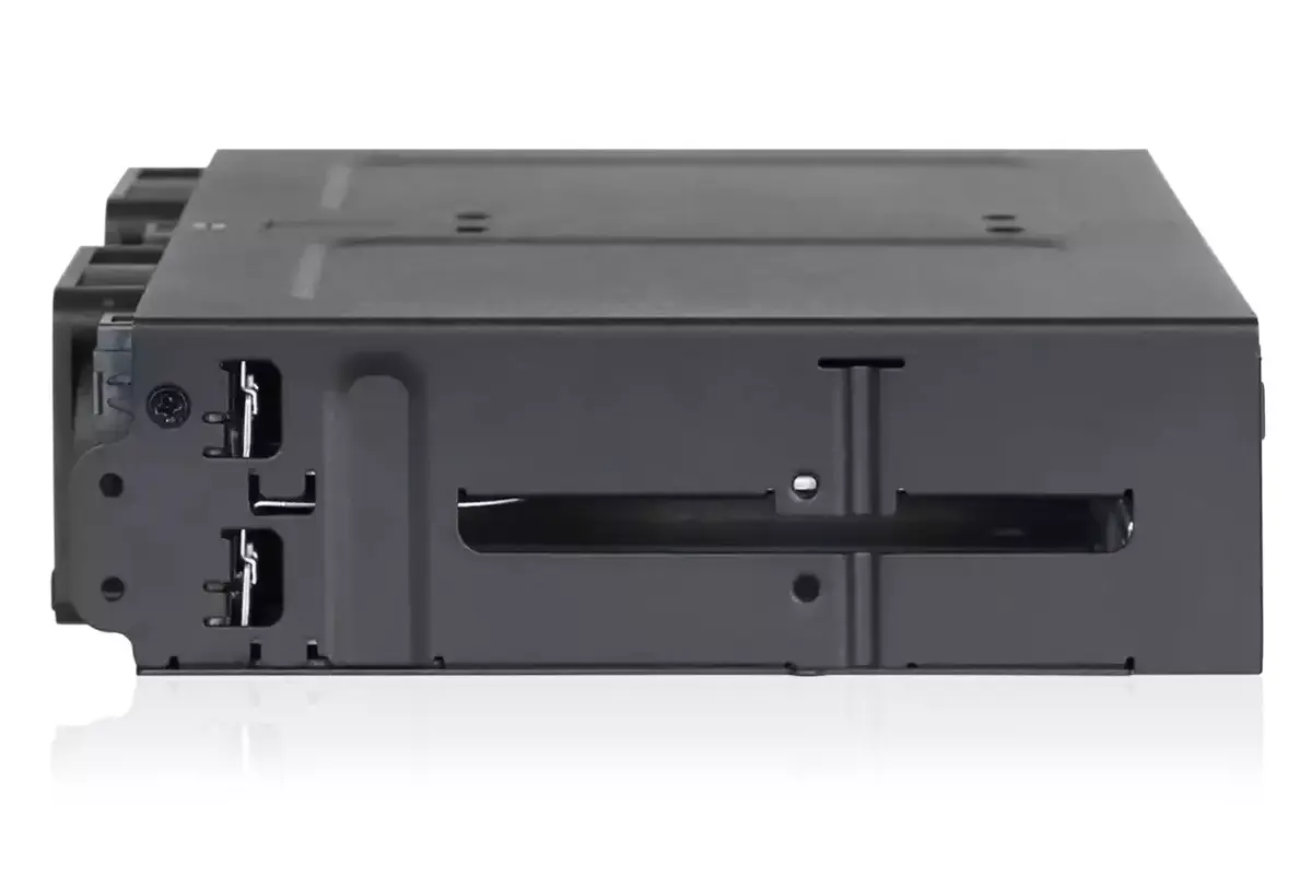 SSD korpuss Icy Dock ToughArmor MB699VP-B V3 Photo 6
