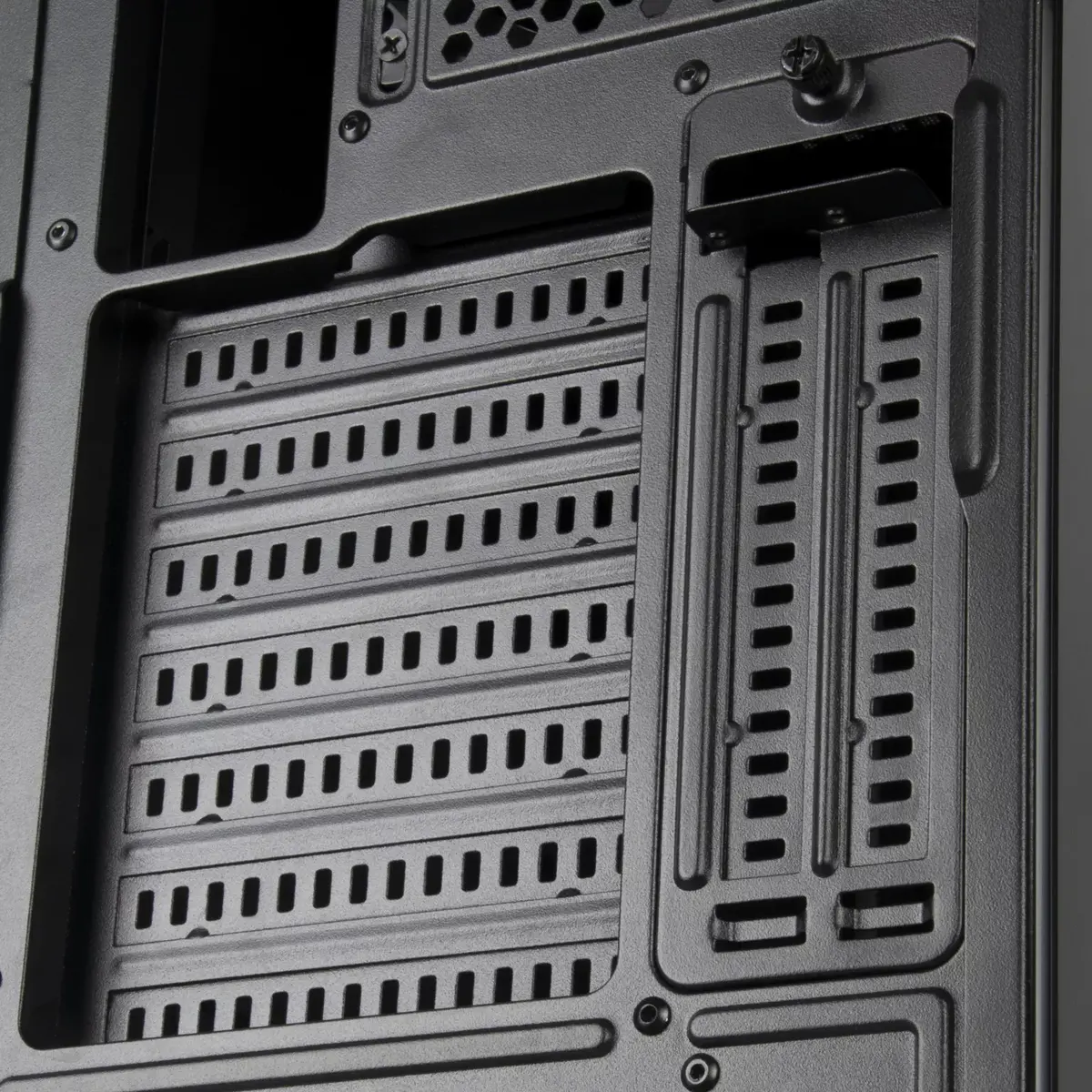 Компьютерный корпус Silverstone FARA R1 Photo 10