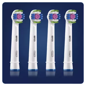 Oral-B 3D White Replacement Brush Head with CleanMaximiser Technology, 4 pcs