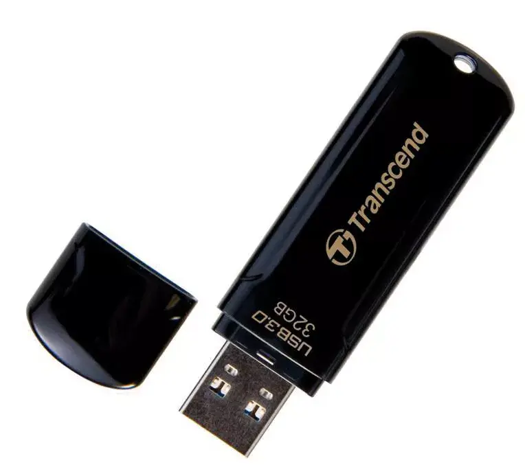 USB zibatmiņa Transcend 32GB JetFlash 700 Photo 4